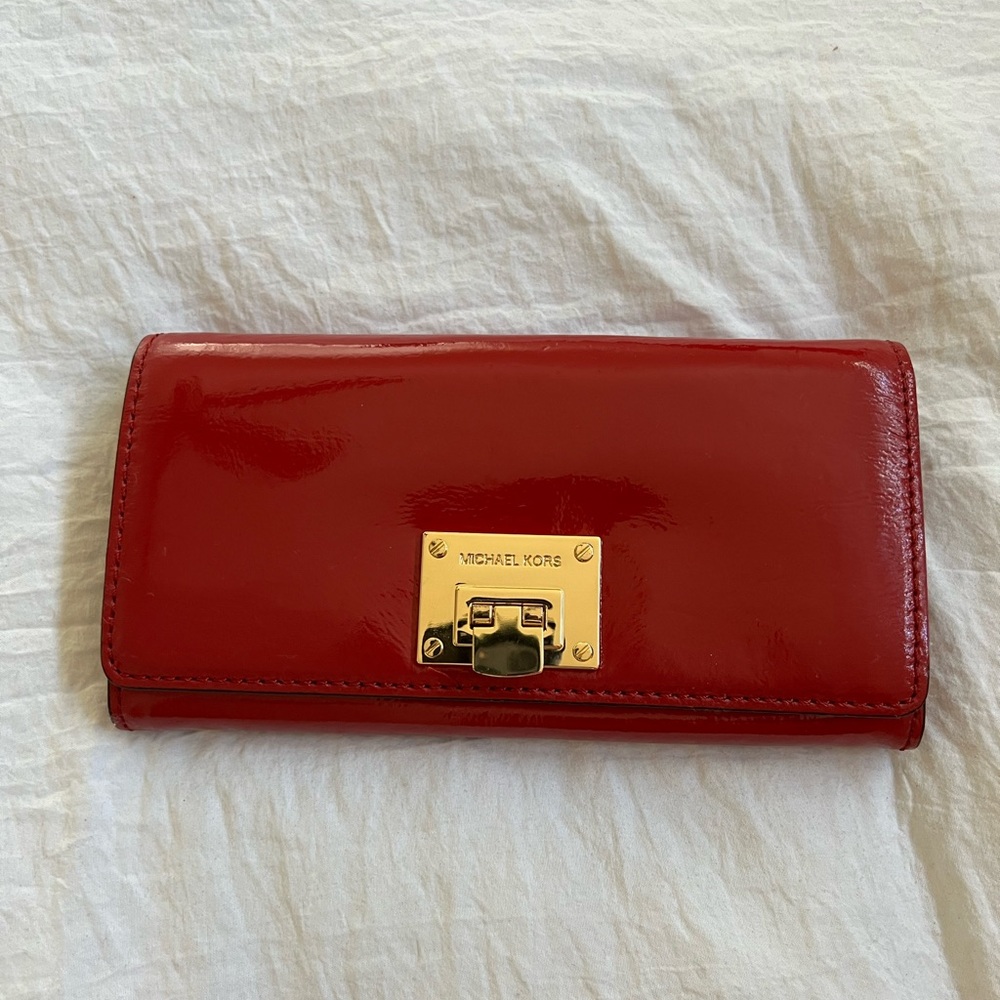 Michael Kors wallet